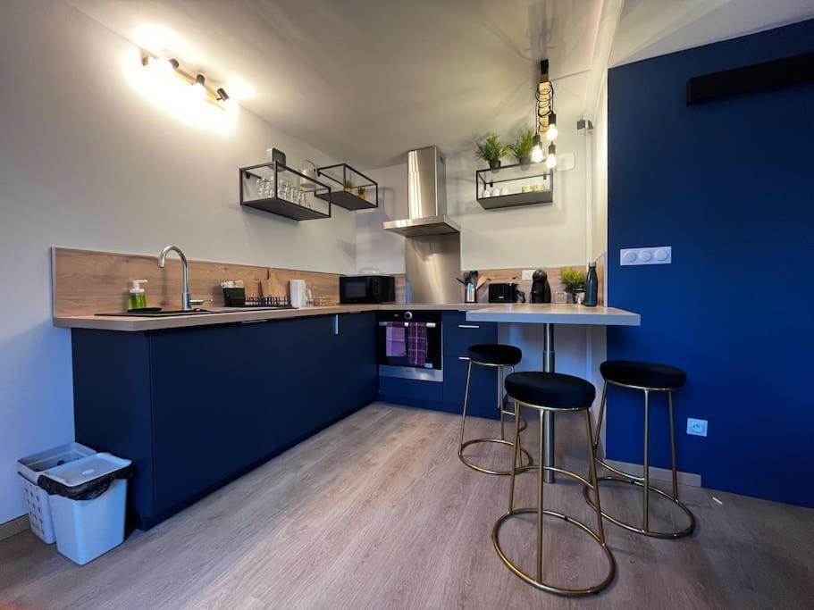 Superbe Appartement Centre B Бурж Екстериор снимка